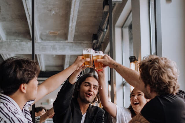  Beer- Drunk -With -Your -Friends